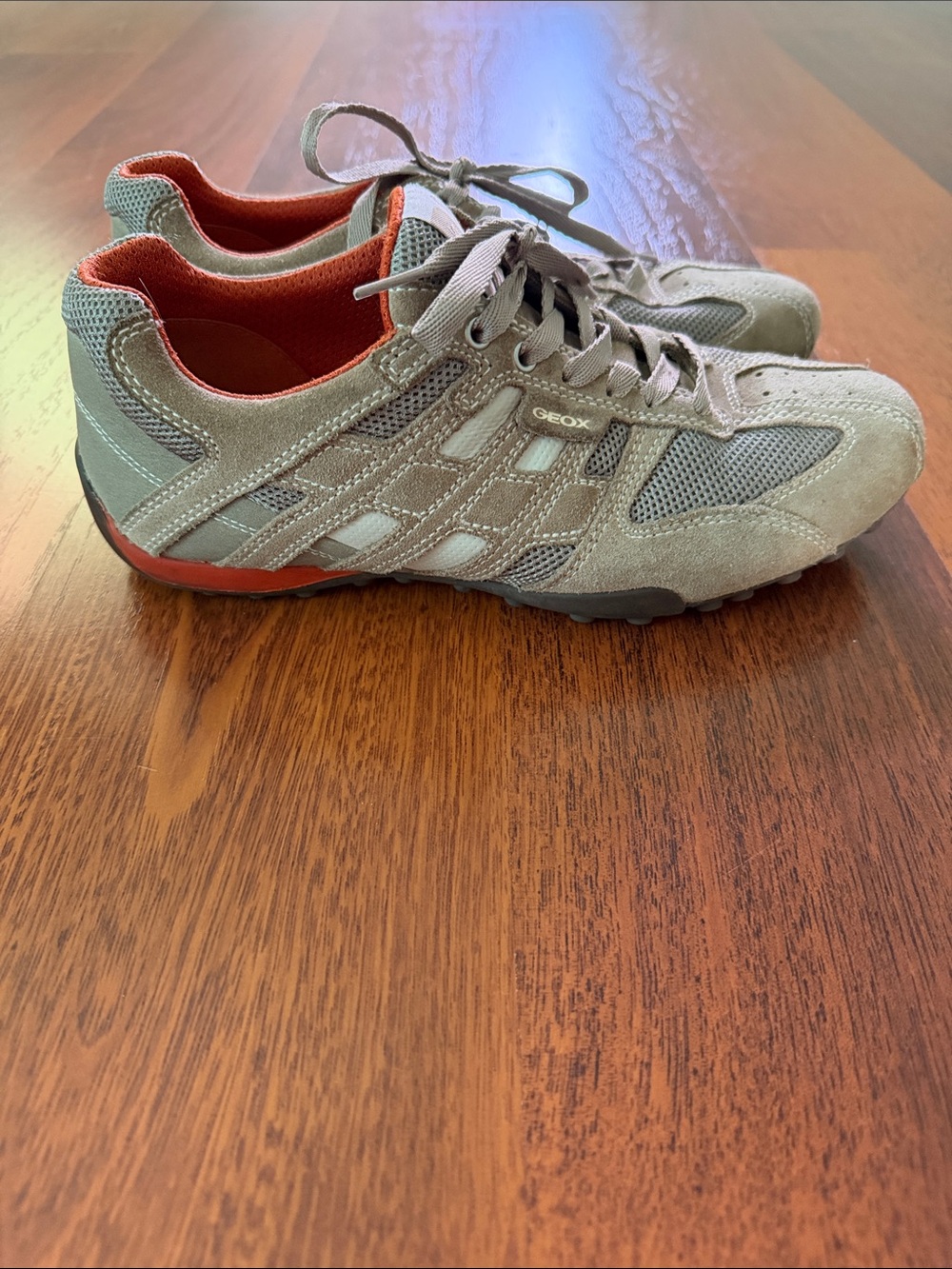 Geox Respira Men’s Grey and Orange Low-Profile Lace-Up Sneakers size US8, EUR41